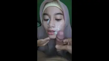 Ukhti Bella Inka Hijab Cantik Pasrah Kasur